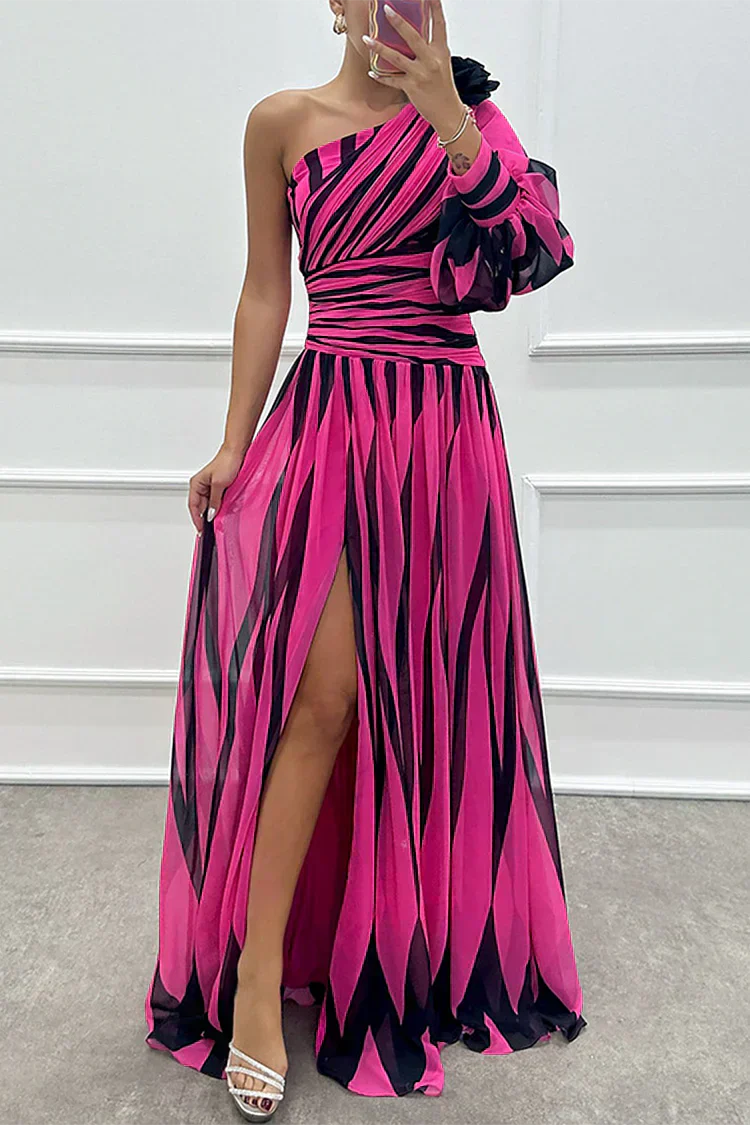 Shiloh - Elegant long striped dress with one-shoulder design