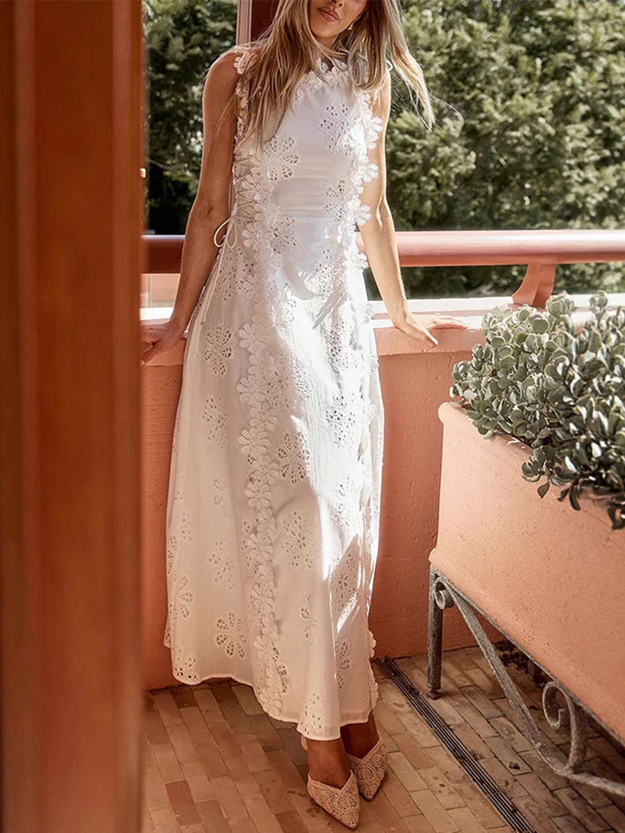 Éliora – Long dress with knotted straps and lace floral pattern