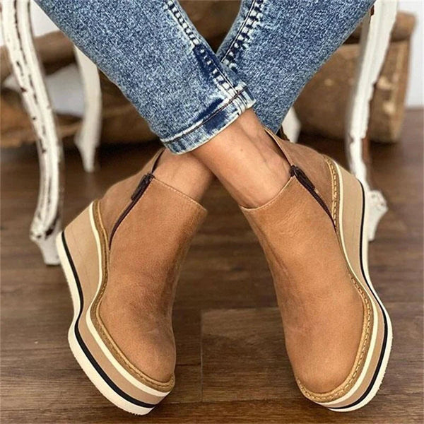 Layla™ - Stylish Leather Boots