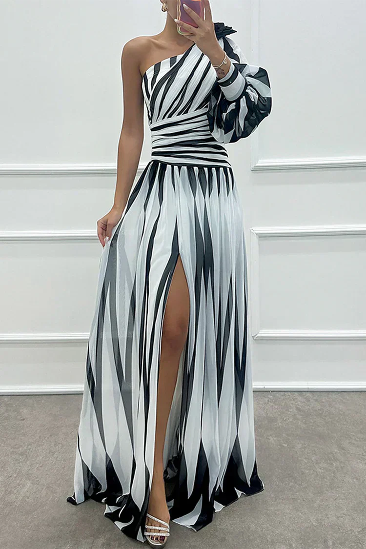Shiloh - Elegant long striped dress with one-shoulder design