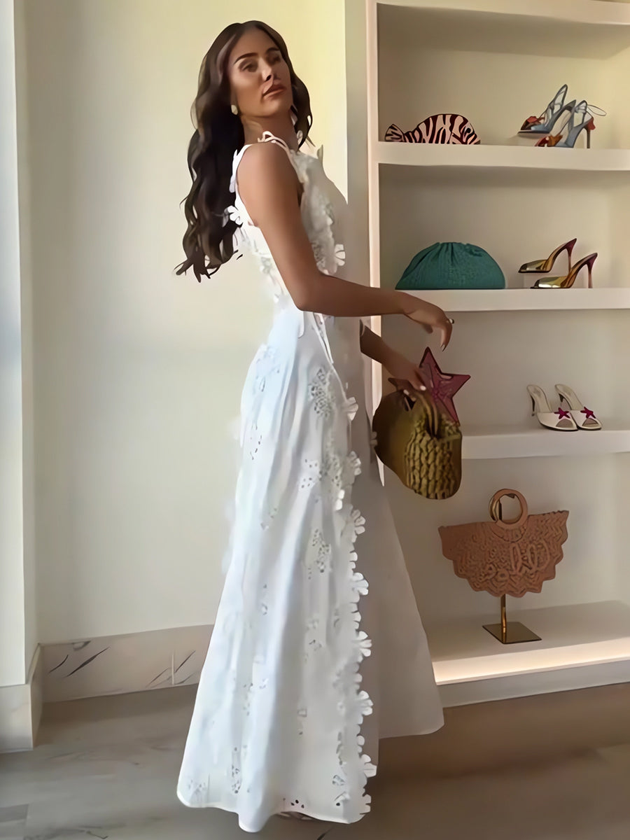 Éliora – Long dress with knotted straps and lace floral pattern