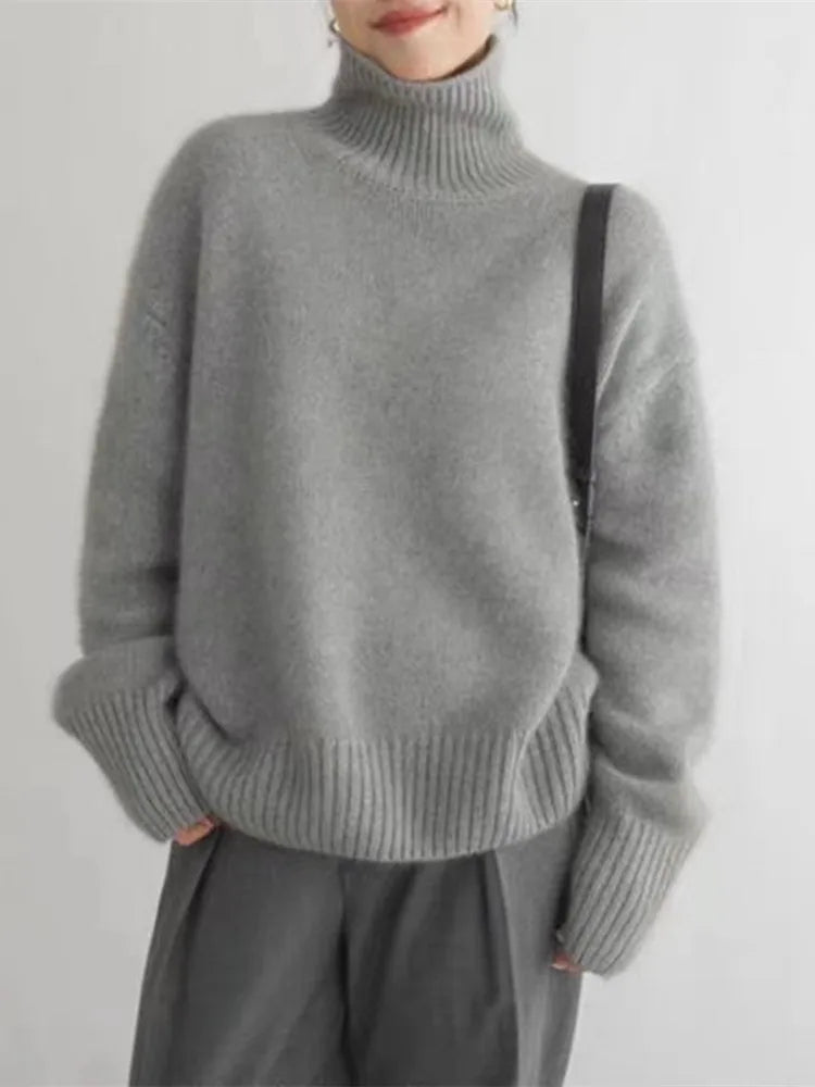 Isabella - Roll Neck