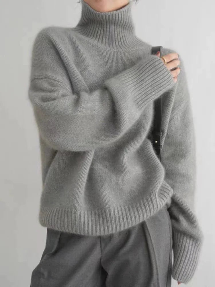 Isabella - Roll Neck