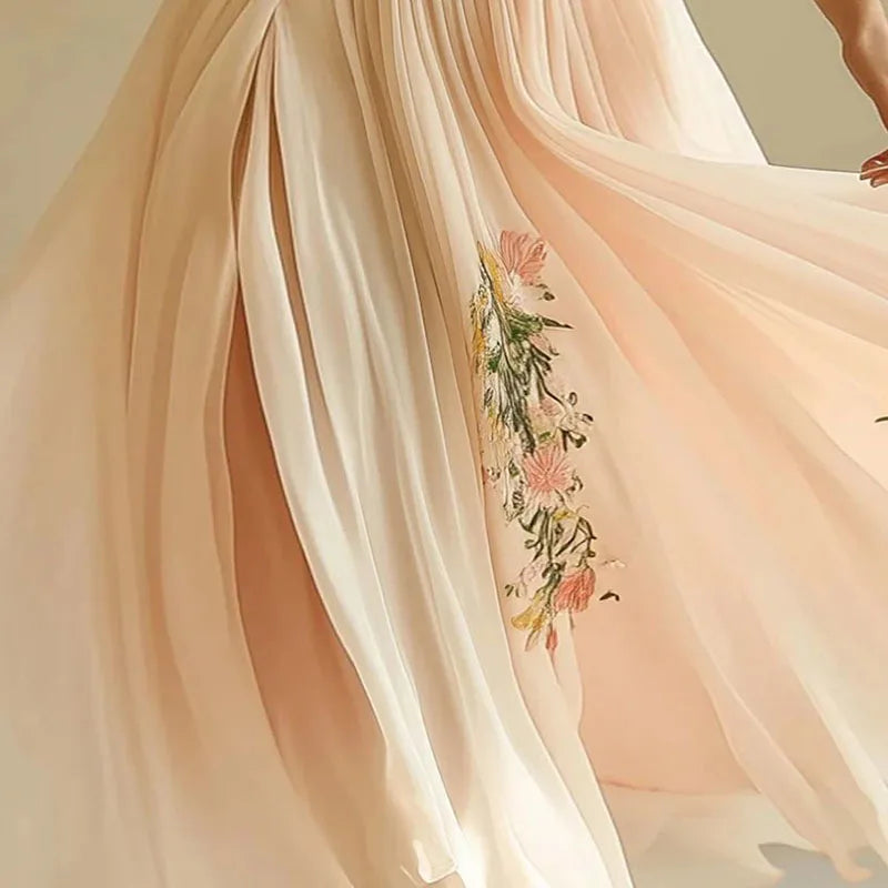Amelia | Elegant party dresses with V-neck and high waist