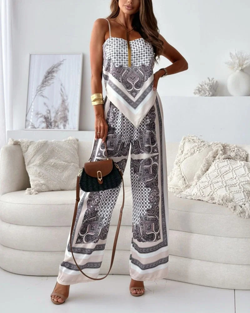 Alya | Elegant two-piece suit with printed vest and trousers with laces